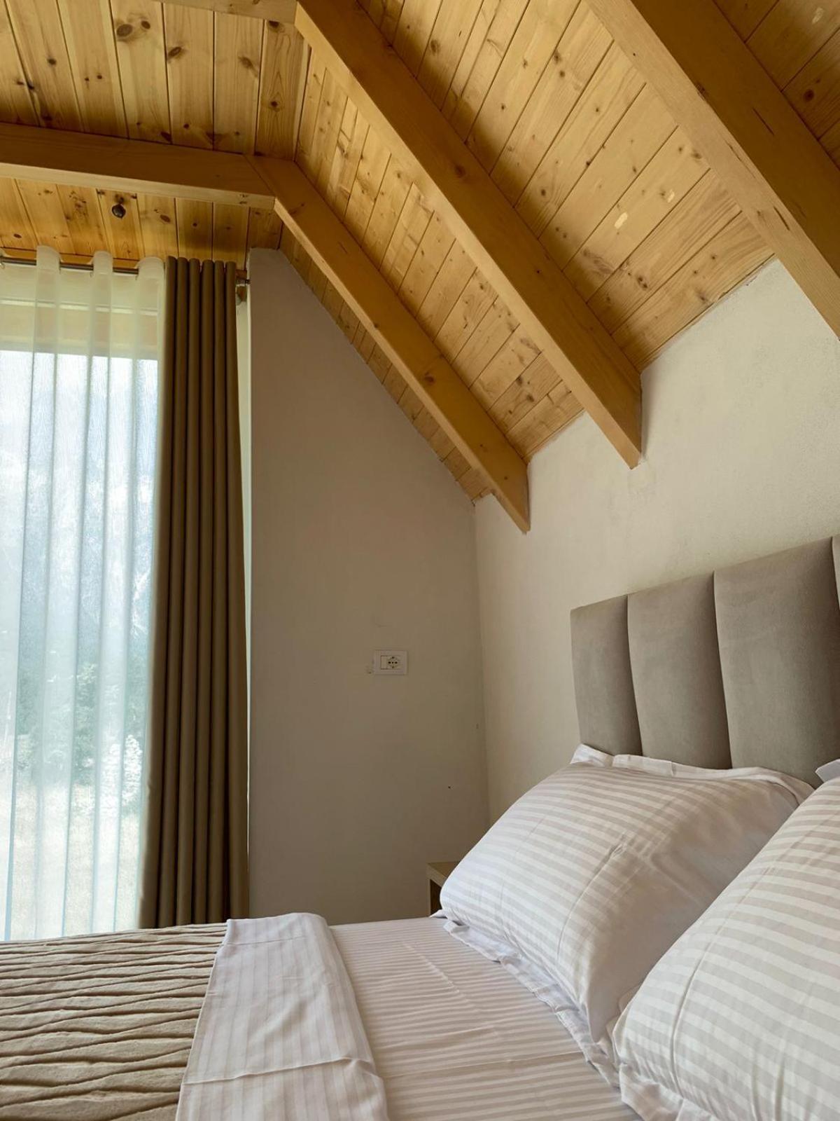 Serenity Guesthouse Theth Ngoại thất bức ảnh